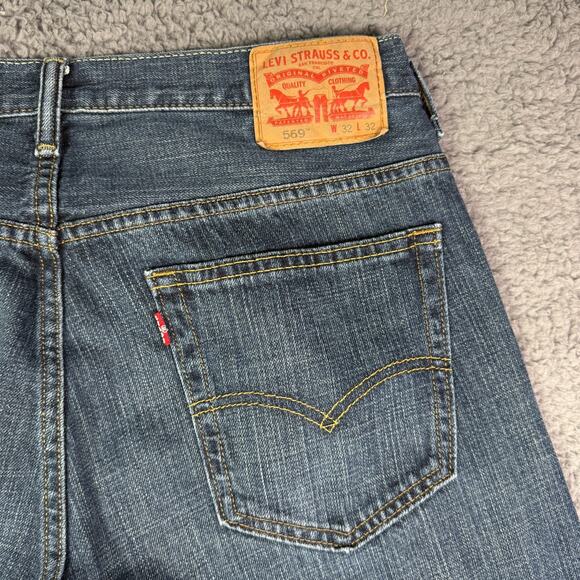 Levis 569 Jeans Mens 32x32 Blue Loose Fit Straight Leg Blue Denim Medium Wash - Picture 1 of 11
